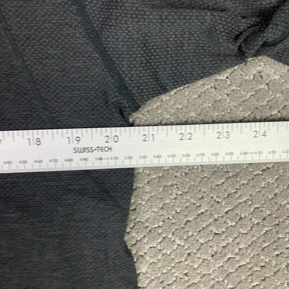 Lululemon Metal Vent Tech Shirt Men's Large Gray Long Sleeve Gym Running Base - Picture 8 of 9